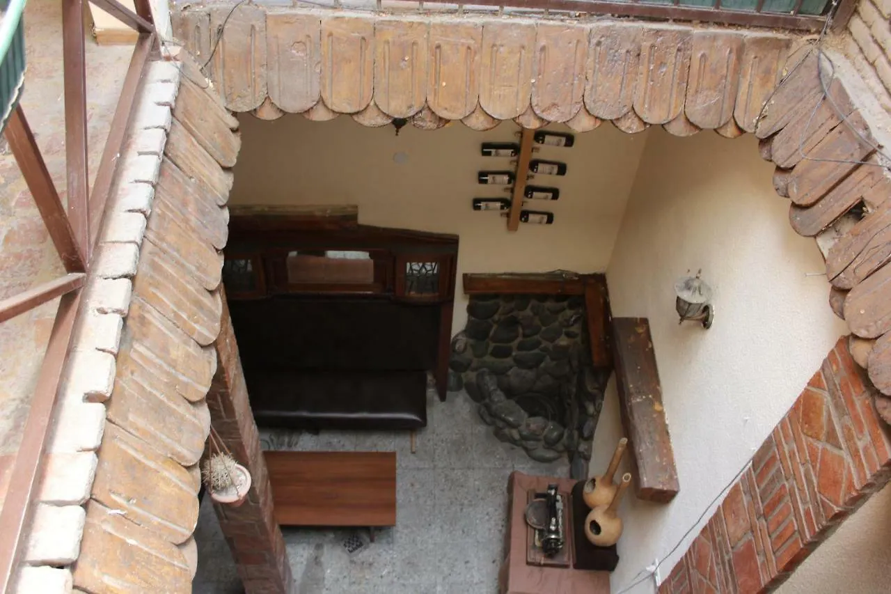 Hotel Old Cellar Тбилиси